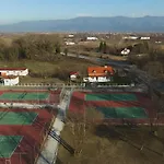 Апартаменты Tennis Home-pozar, Piperia!