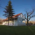 Апартаменты Tennis Home-pozar, Piperia! *