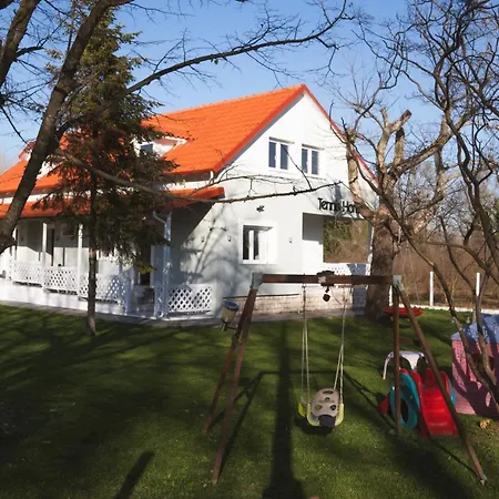 Daire Tennis Home-pozar, Piperia! *