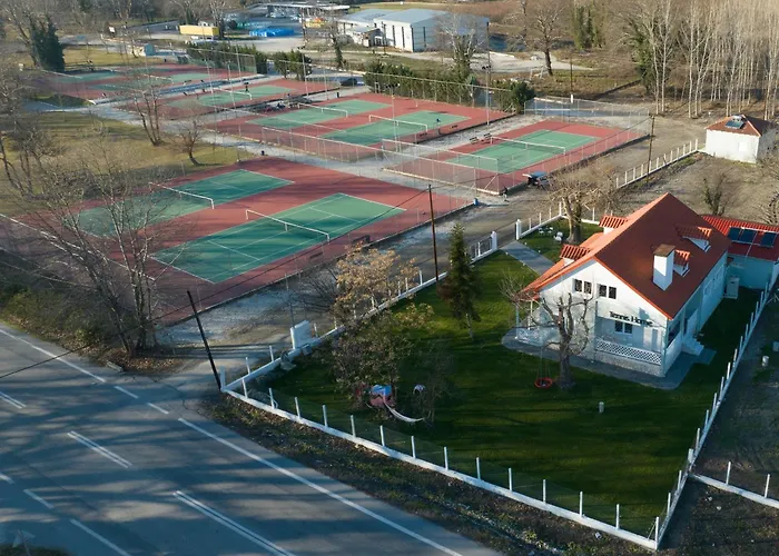 Tennis Home-pozar, Piperia!
