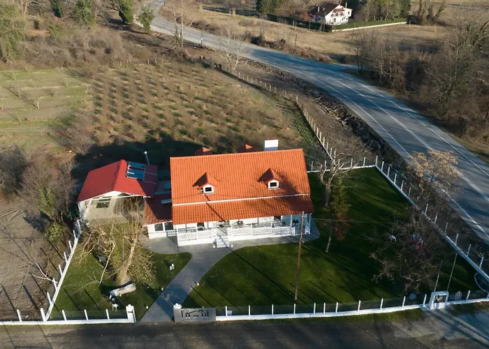 Tennis Home-pozar, Piperia! *